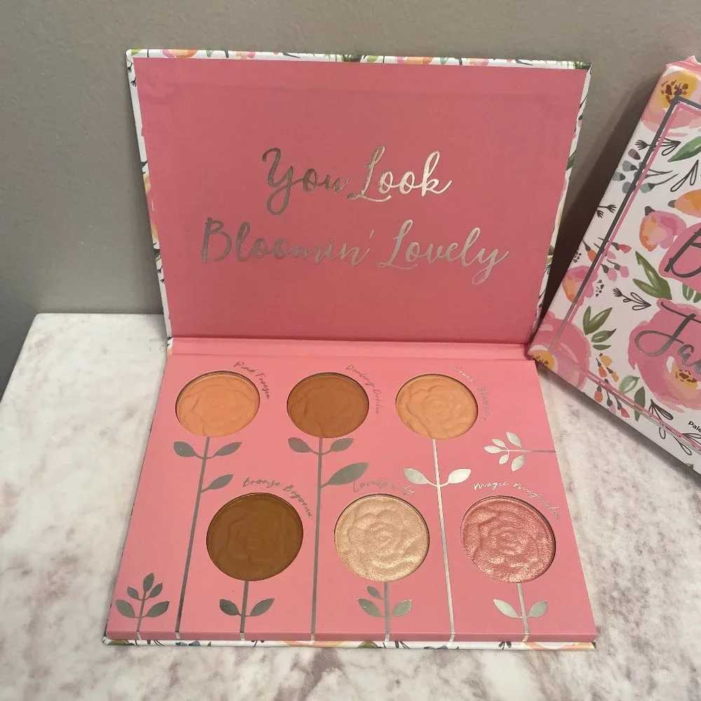 Beautaniq Beauty Bloom Blush Face Palette